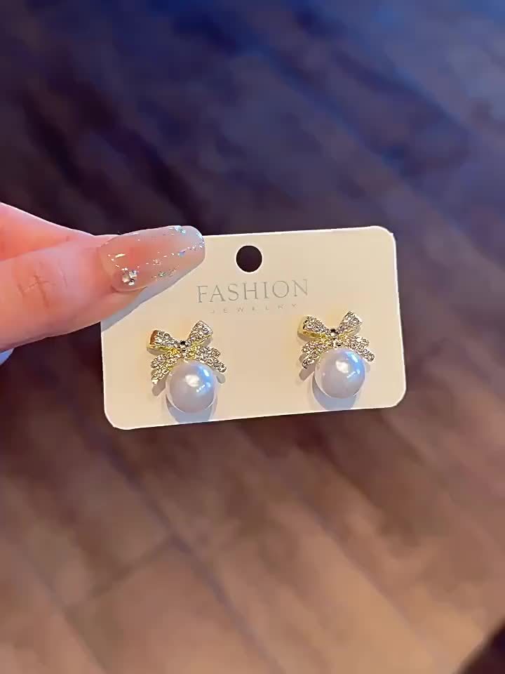 Eloise | Vintage Pavé Bow &amp; Faux Pearl Stud Earrings