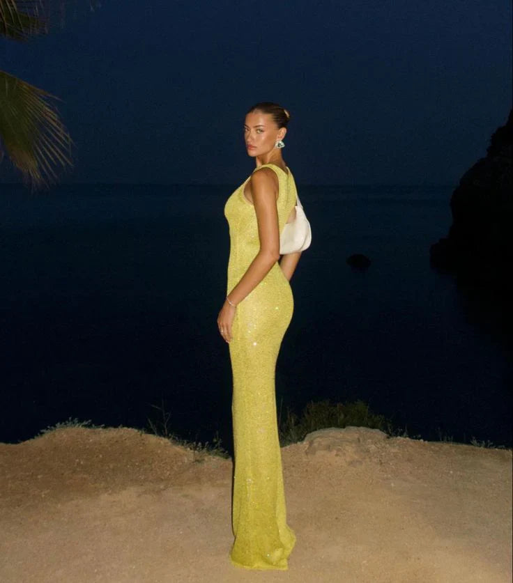 Idaline | Dawnflare Curve Dress