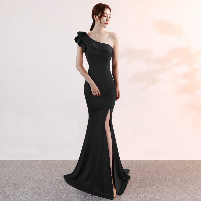 Cassiopeia | One-Shoulder Evening Gown