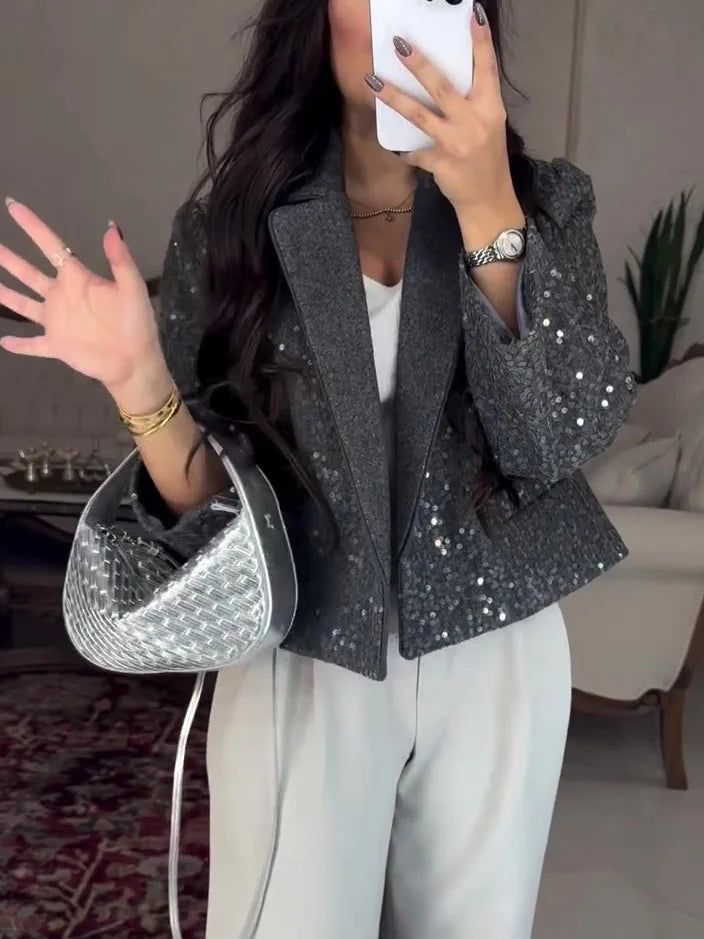 Grijze paillettenblazer - sprankelend satijnen feestjasje