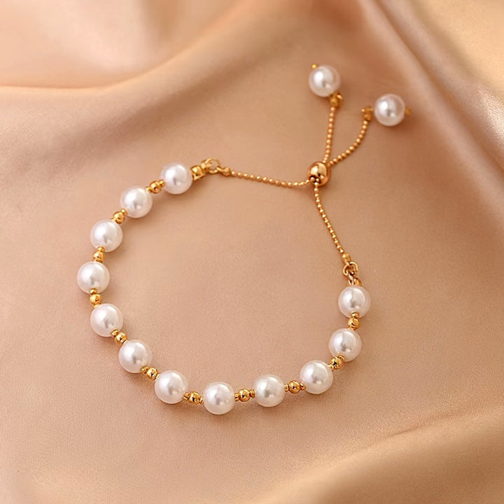 Elysie | Vintage Faux Pearl &amp; Crystal Bead Bracelet