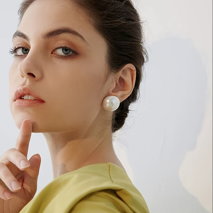 Céleste | Vintage Large Faux Pearl Stud Earrings