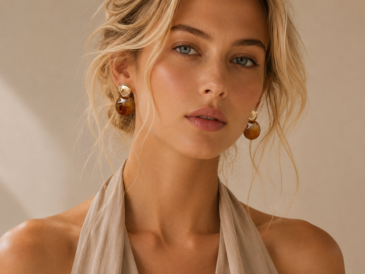 Adelvine | Amber Glow Studs
