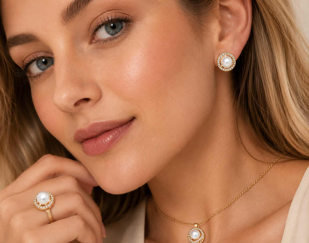Arabella | Vintage Faux Pearl &amp; Crystal Halo Jewelry Set