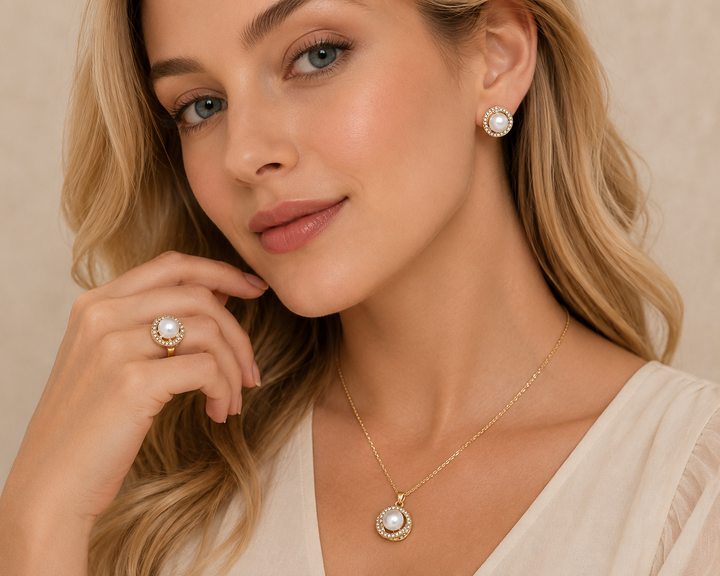 Arabella | Vintage Faux Pearl &amp; Crystal Halo Jewelry Set