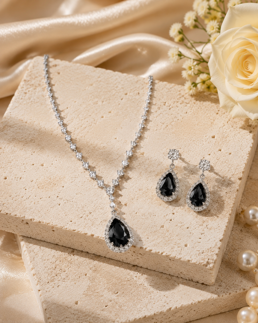 Nicolette | Teardrop Rhinestone Jewelry Set