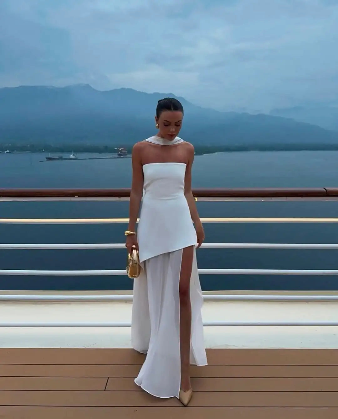 Georgia | Elegant Layered Gown