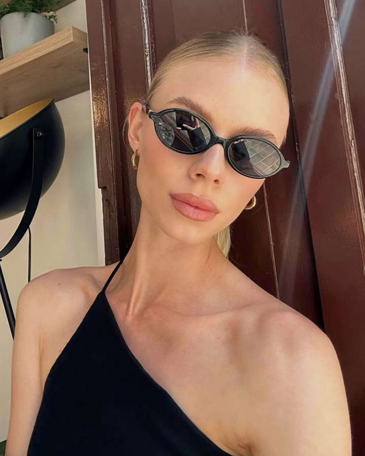 Clary | Chic Oval Sunglasses