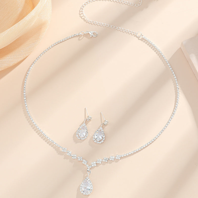 Nicolette | Teardrop Rhinestone Jewelry Set