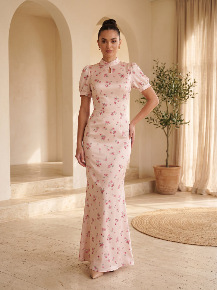Annika – Pink, studio front, hero