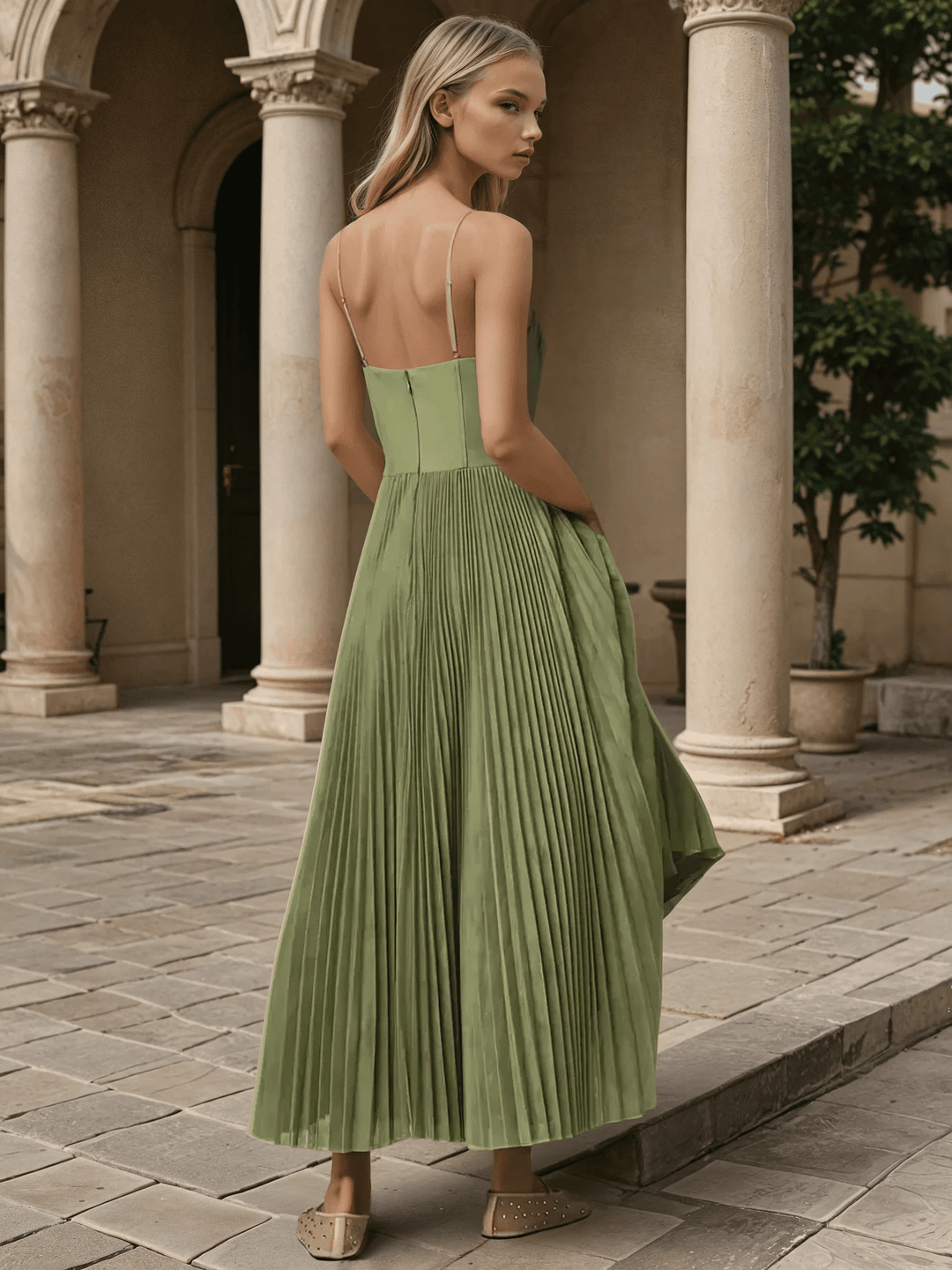 Araya | Timeless Structured Dress in first_variant_option1 | Elegant Women&