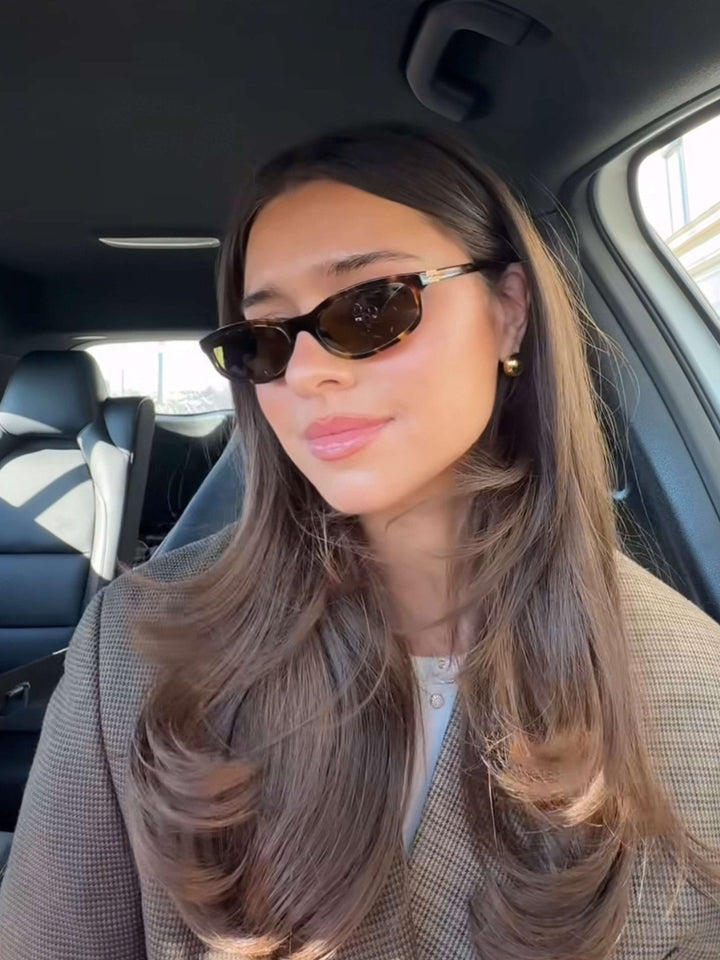 Avi | Minimal Oval Sunglasses in first_variant_option1 | Elegant Women&