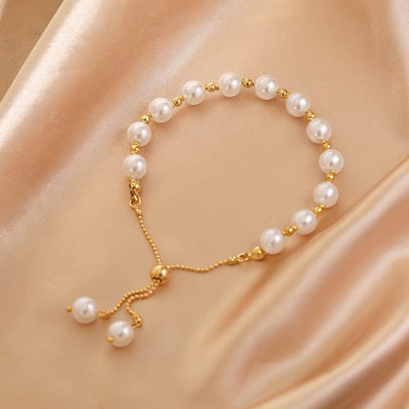 Elysie | Vintage Faux Pearl &amp; Crystal Bead Bracelet