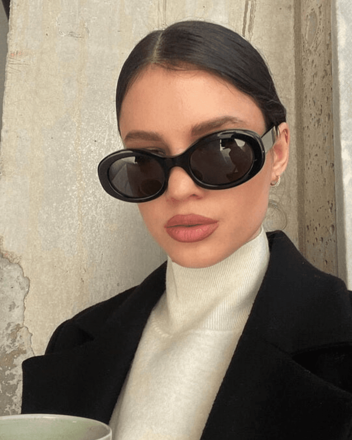 Branwen | Chic Retro Sunglasses in first_variant_option1 | Elegant Women&
