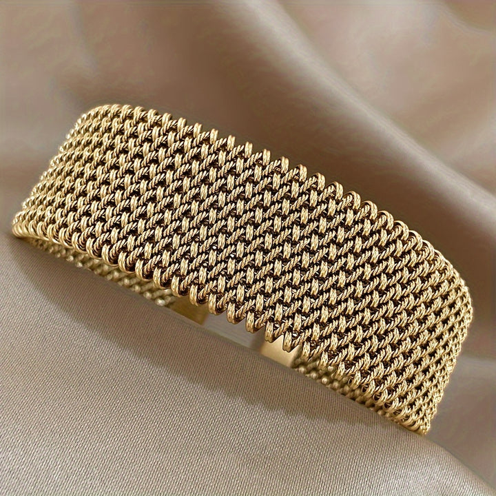 Cassia | 8K Golden Plated Metal Bracelet