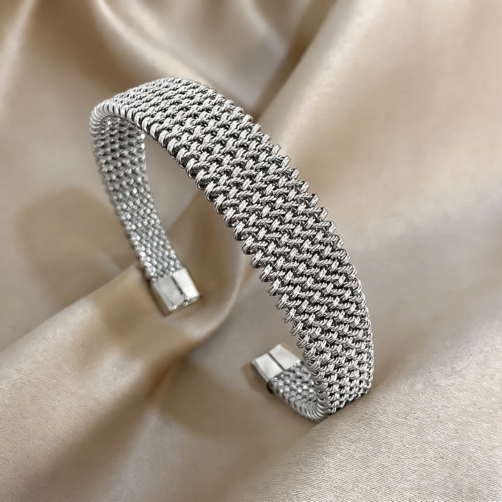 Cassia | 8K Golden Plated Metal Bracelet
