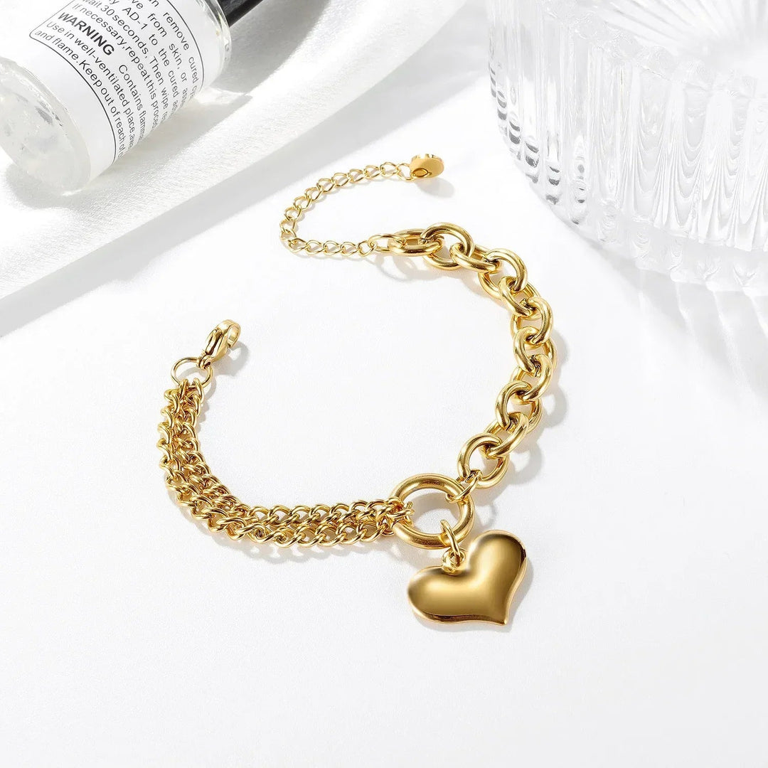 Carly | Classic Heart Bracelet in first_variant_option1 | Elegant Women&