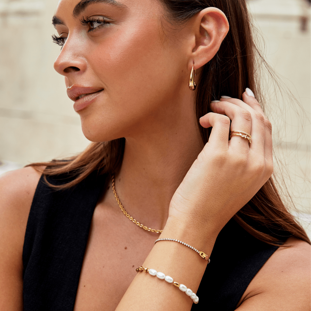 Catrin | Elegant Sparkle Bracelet in first_variant_option1 | Elegant Women&