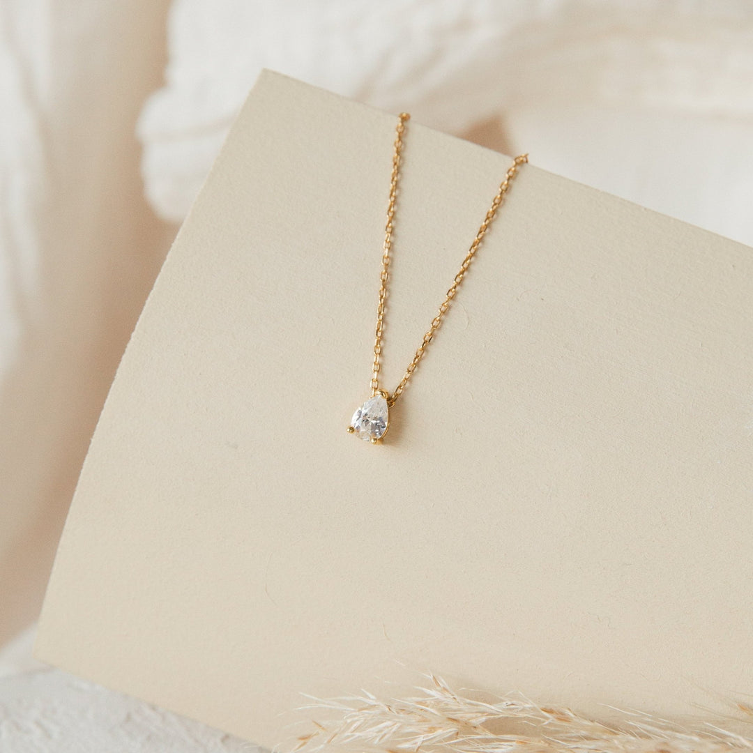 CLARA Necklace in first_variant_option1 | Elegant Women&