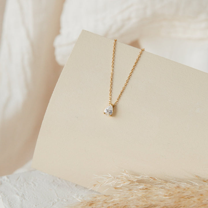 CLARA Necklace in first_variant_option1 | Elegant Women&