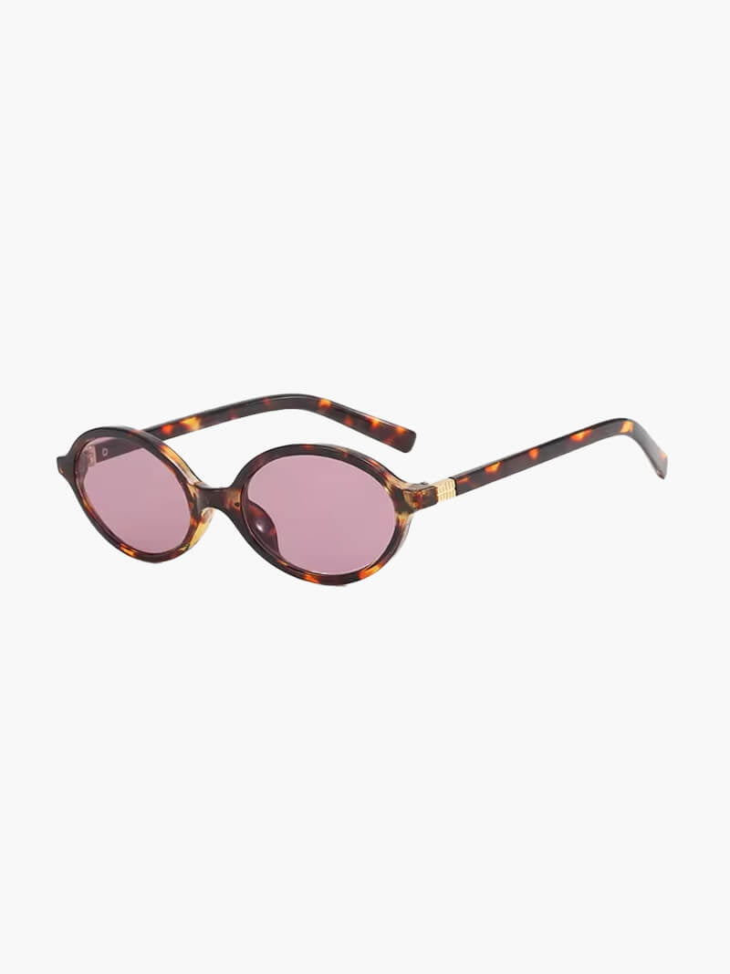 Clary | Chic Oval Sunglasses in first_variant_option1 | Elegant Women&
