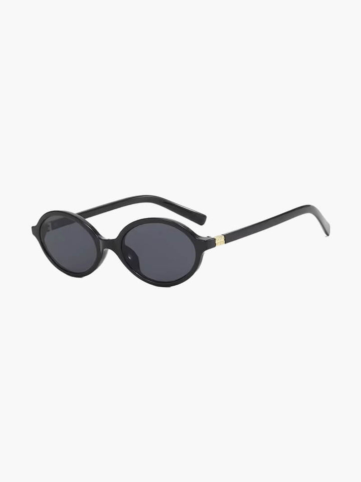 Clary | Chic Oval Sunglasses in first_variant_option1 | Elegant Women&