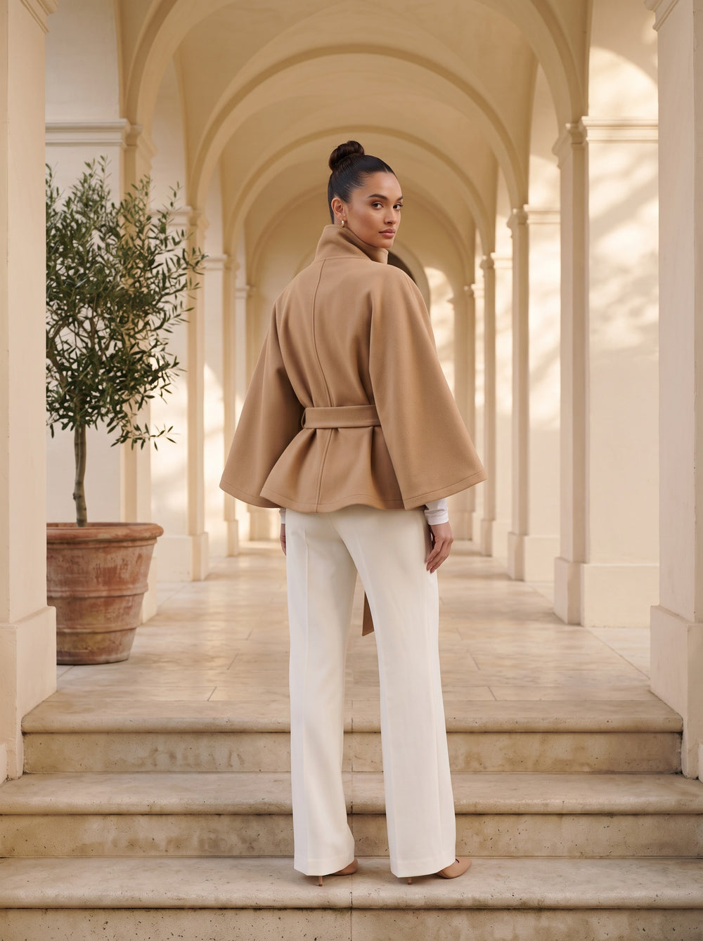 Clementine – Camel, front