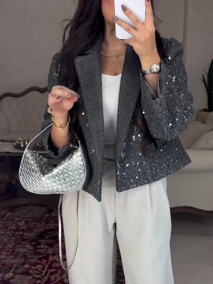 Grijze paillettenblazer - sprankelend satijnen feestjasje