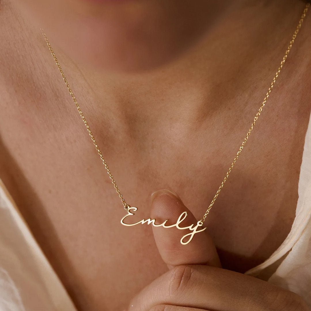 Delfina Custom Necklace in first_variant_option1 | Elegant Women&