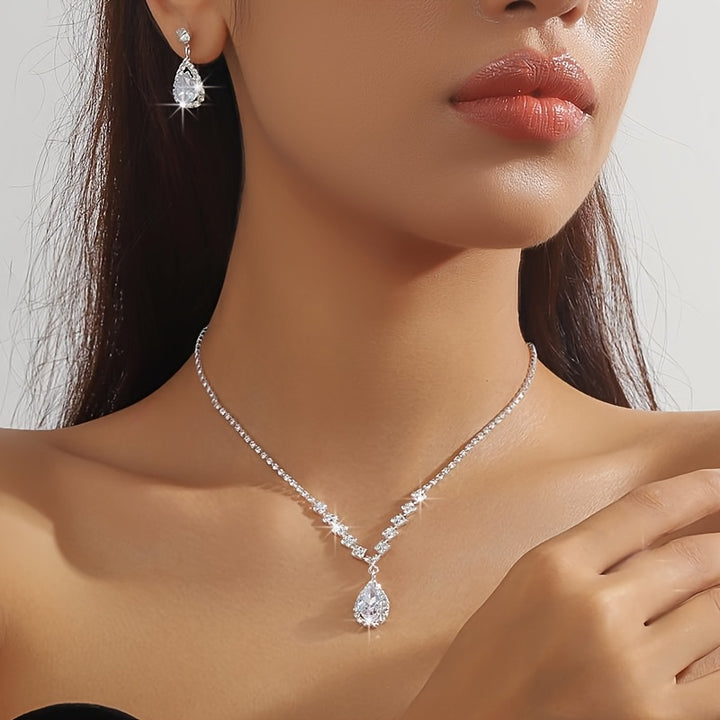 Elowena | Teardrop Rhinestone Pendant Necklace &amp; Earrings Set