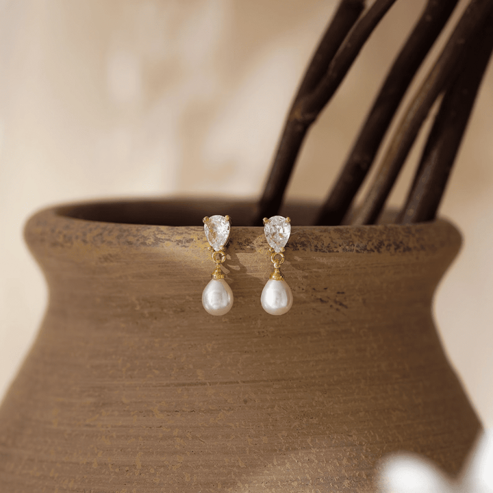 Elowen Pearl Earrings in first_variant_option1 | Elegant Women&