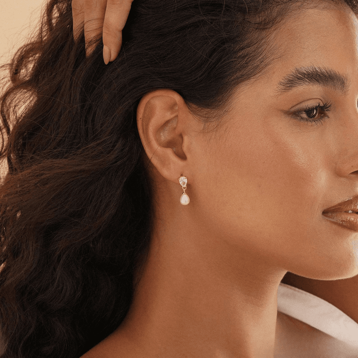 Elowen Pearl Earrings in first_variant_option1 | Elegant Women&