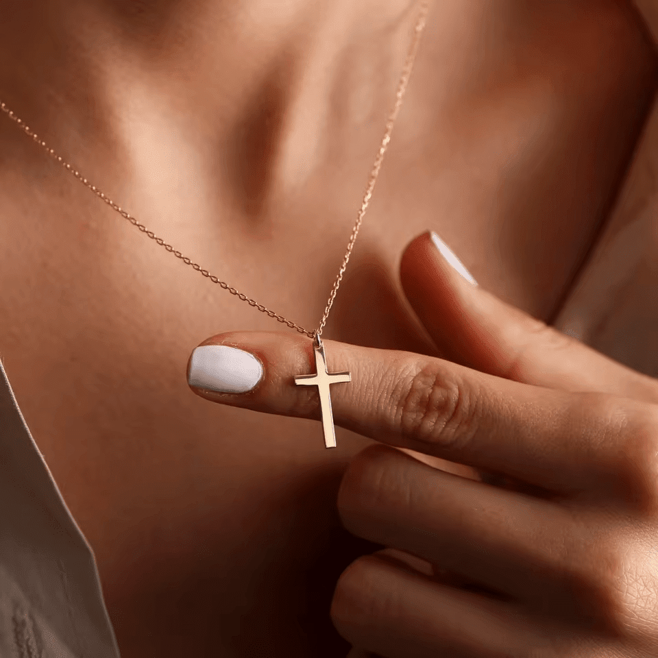 Elvina Cross Necklace in first_variant_option1 | Elegant Women&