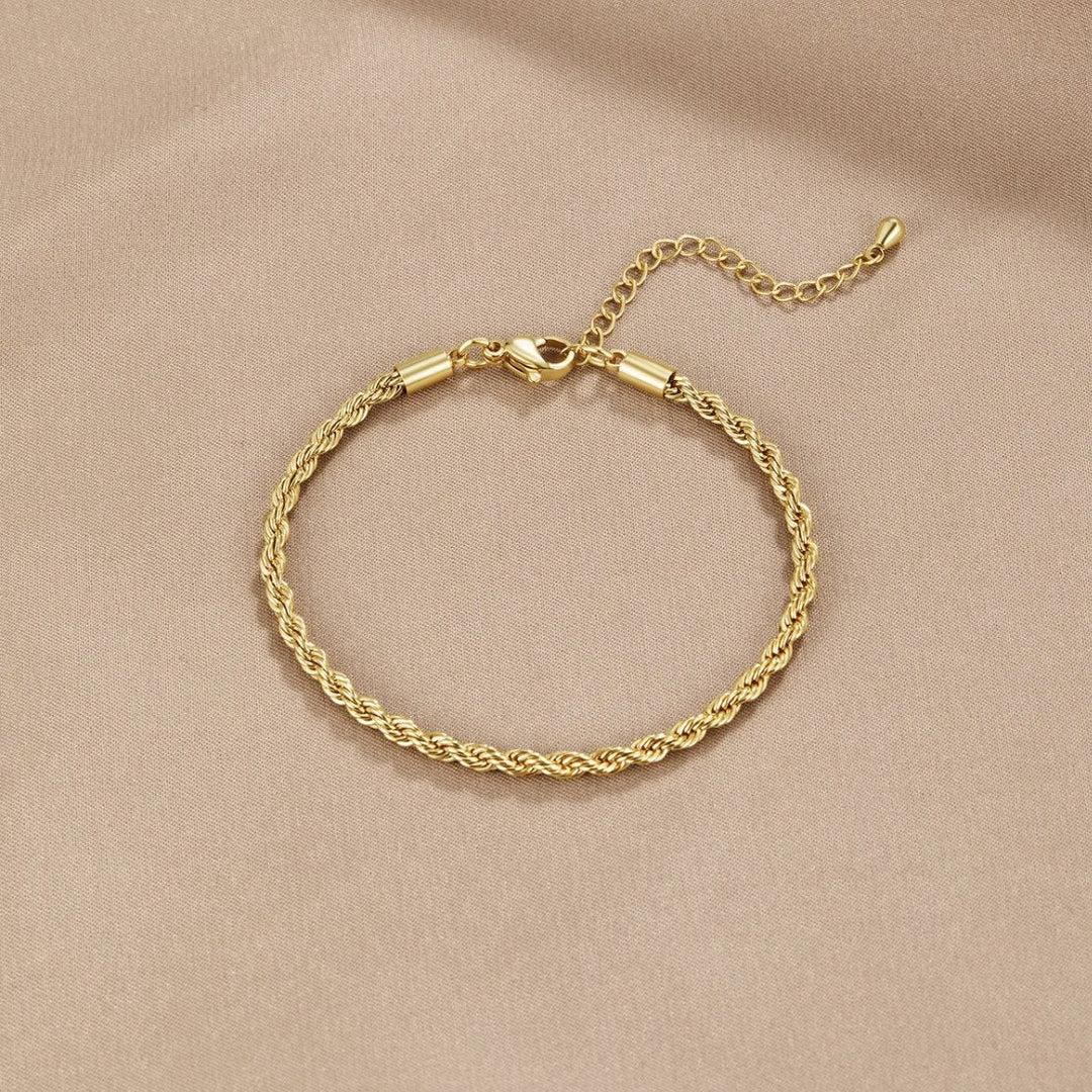 Fanchea | Twisted Rope Bracelet in first_variant_option1 | Elegant Women&