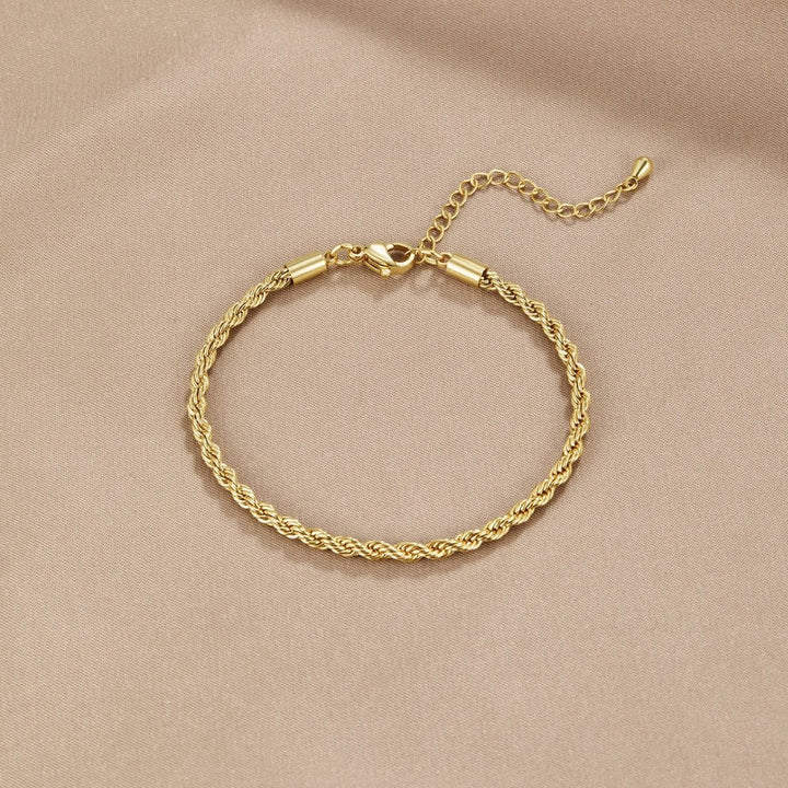 Fanchea | Twisted Rope Bracelet in first_variant_option1 | Elegant Women&