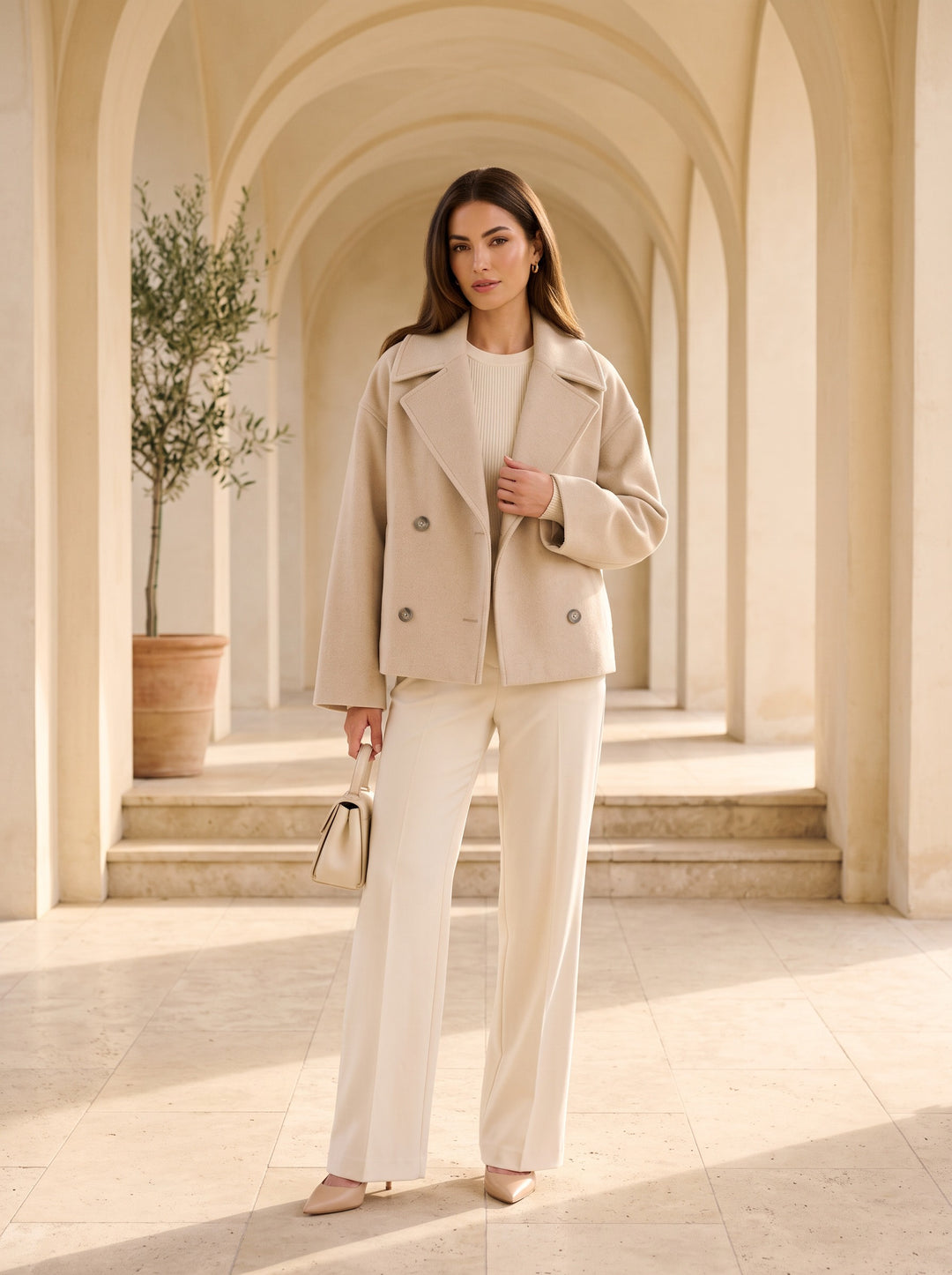 Henrietta – Beige, front