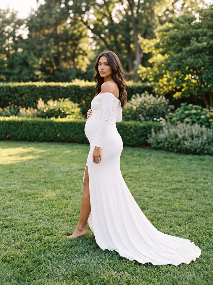 Imelda – White, outdoor garden with train