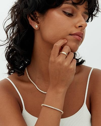 Irmelin | Gold Statement Bracelet in first_variant_option1 | Elegant Women&