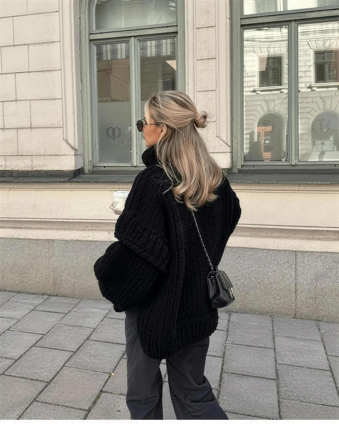 Kenna – Black, back