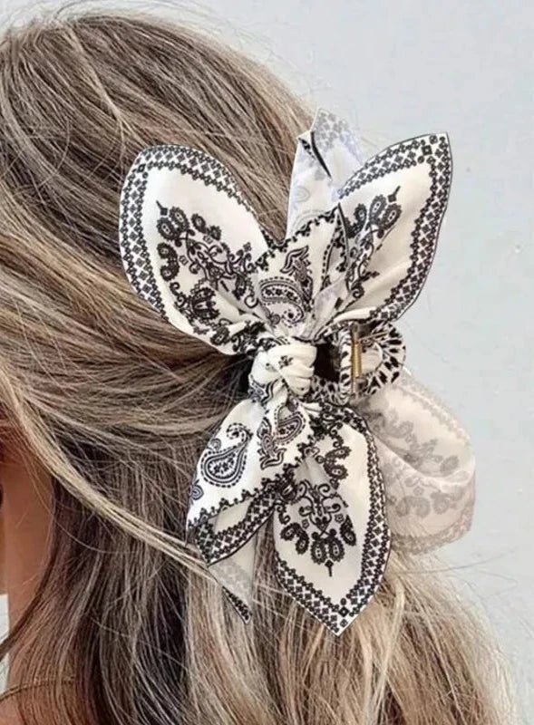 Lauryn | Chic Hair Accessory in first_variant_option1 | Elegant Women&