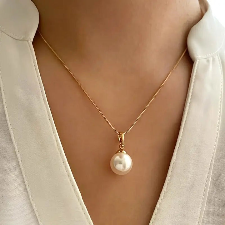 Leofwyn | Gold Pearl Drop Jewelry Set in first_variant_option1 | Elegant Women&