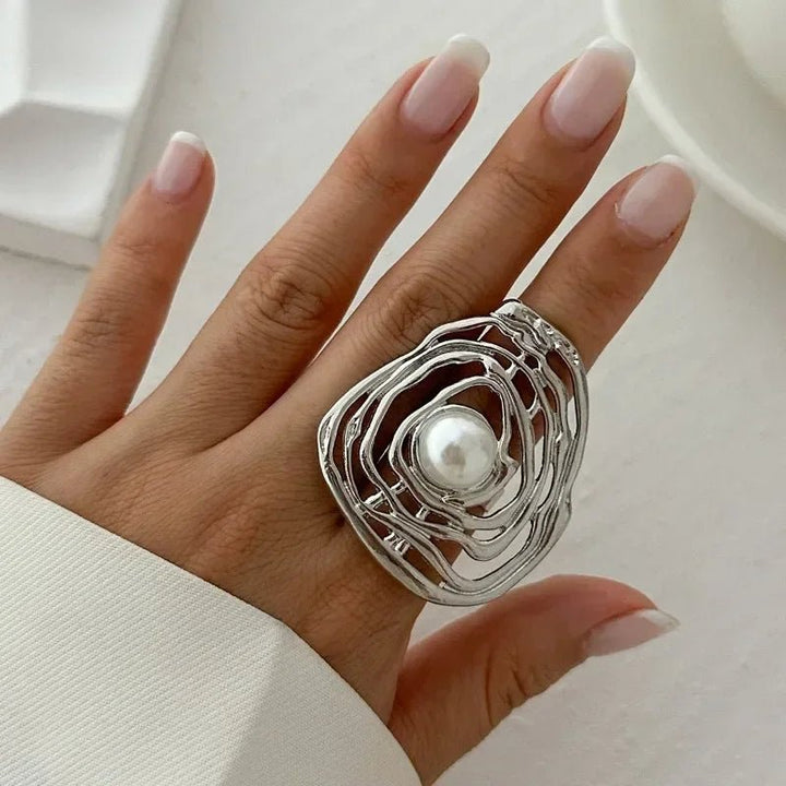 Lilyana | Elegant Statement Ring in first_variant_option1 | Elegant Women&