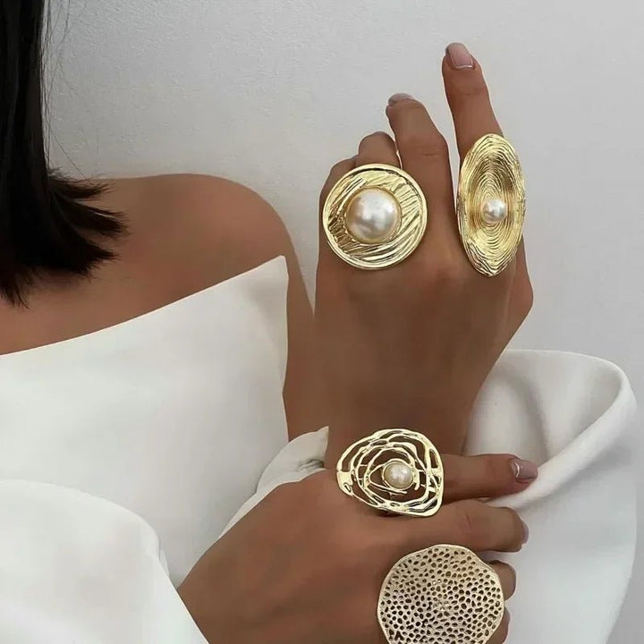 Lilyana | Elegant Statement Ring in first_variant_option1 | Elegant Women&