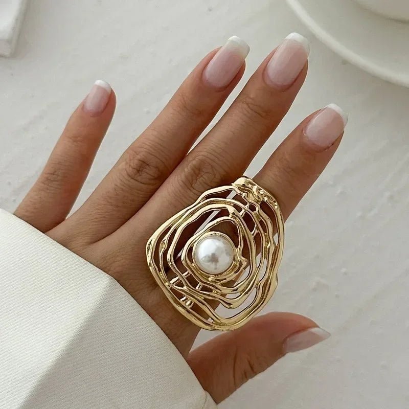 Lilyana | Elegant Statement Ring in first_variant_option1 | Elegant Women&