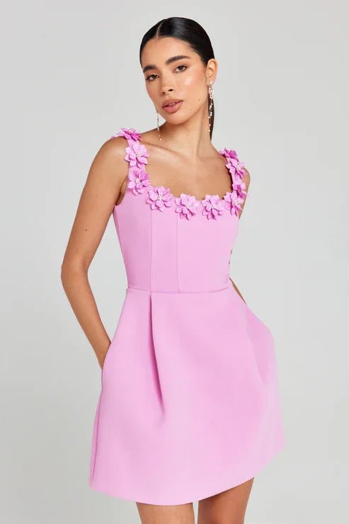 Lola | Elegant Floral Dress in first_variant_option1 | Elegant Women&