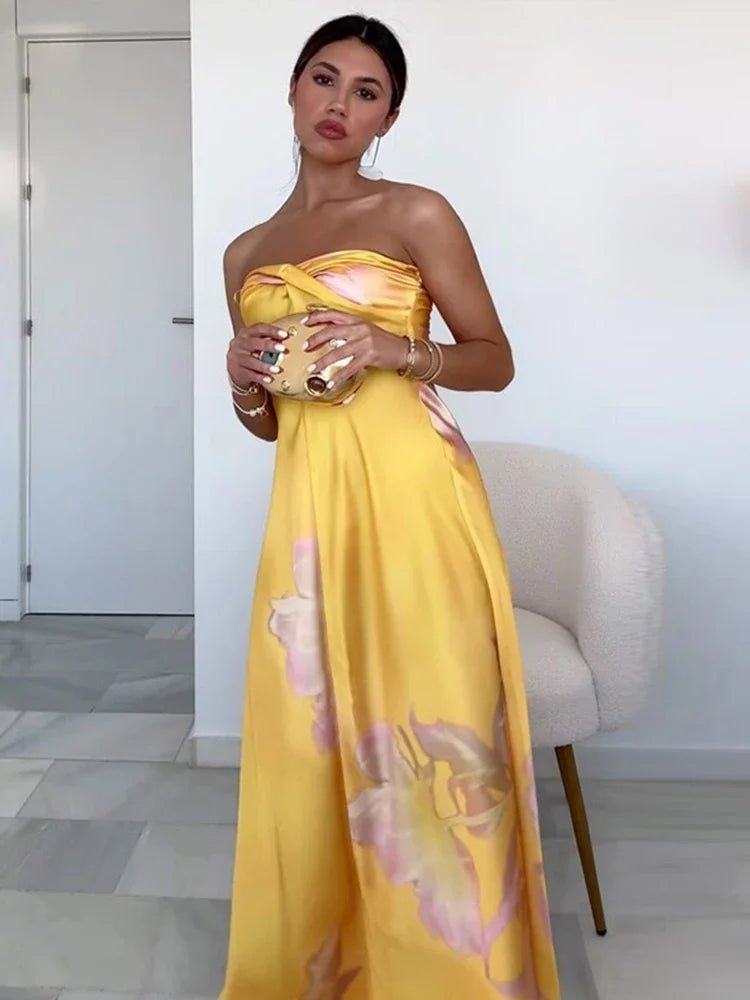 Londyn | Flowy Maxi Dress in first_variant_option1 | Elegant Women&