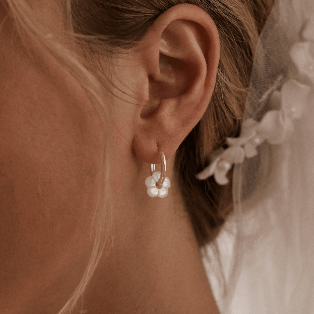 LUNAFLEUR Earrings in first_variant_option1 | Elegant Women&