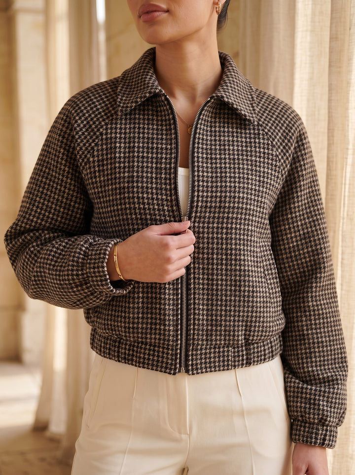 Tinsley – Brown Houndstooth, close-up