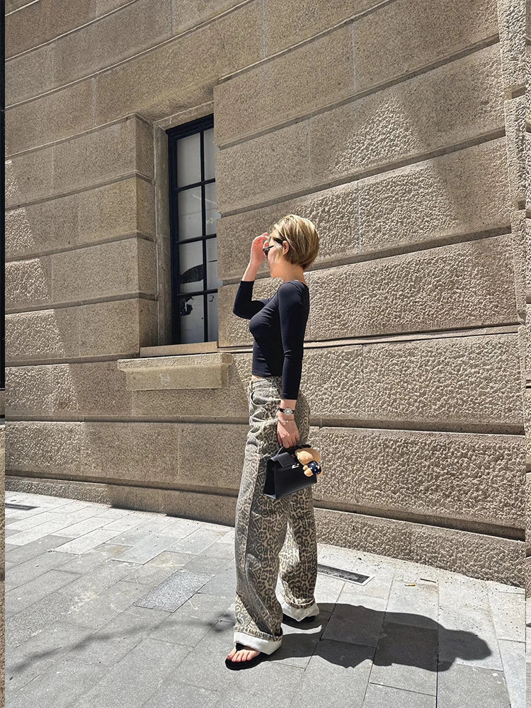 Natalia | Baggy Leopard Jeans in first_variant_option1 | Elegant Women&