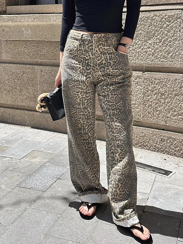Natalia | Baggy Leopard Jeans in first_variant_option1 | Elegant Women&